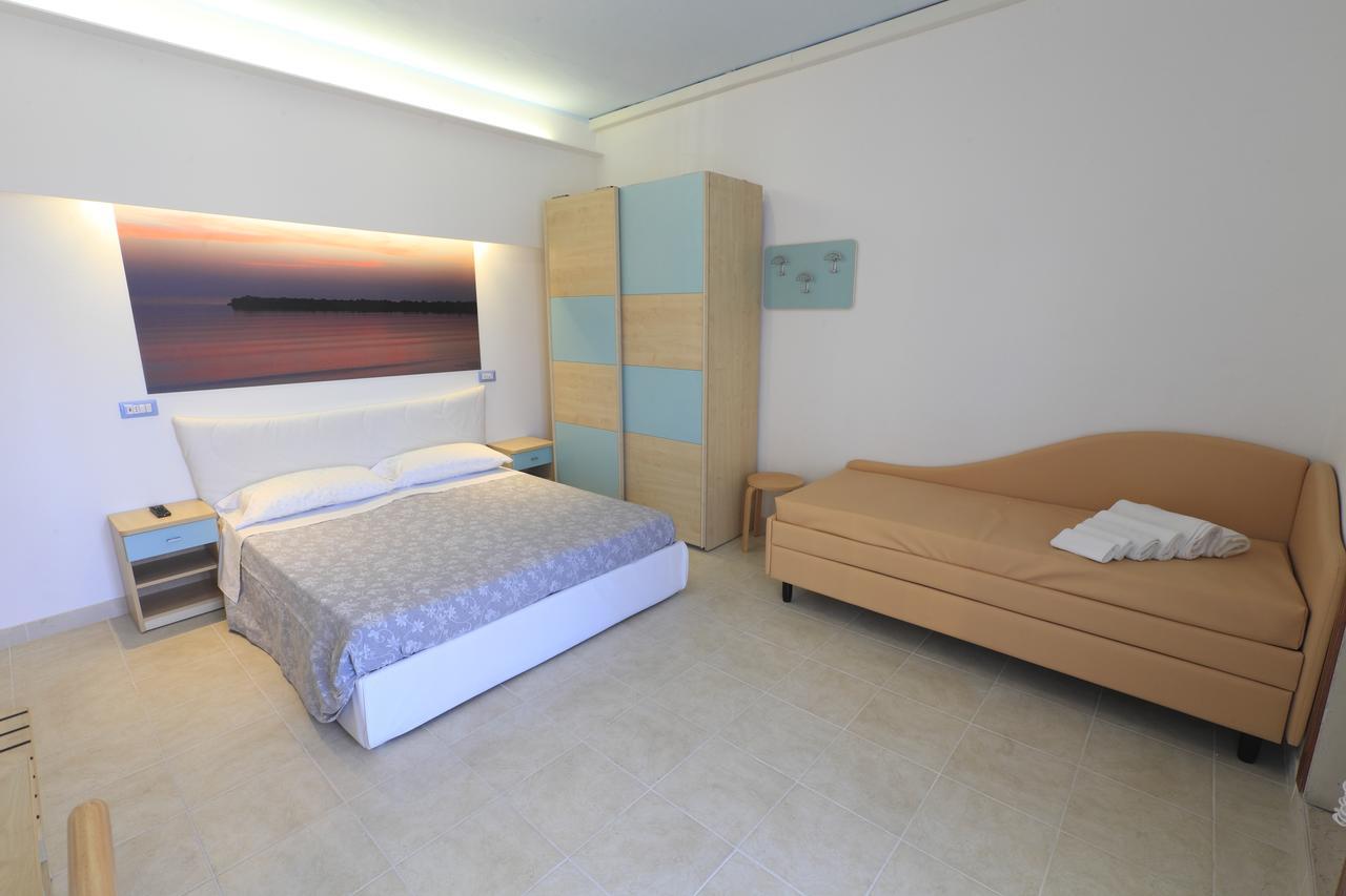 Art Hotel La Perla بيلاريا-إيجيا مارينا المظهر الخارجي الصورة